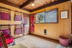 Mud room and Laundry at Loki`s Longhouse